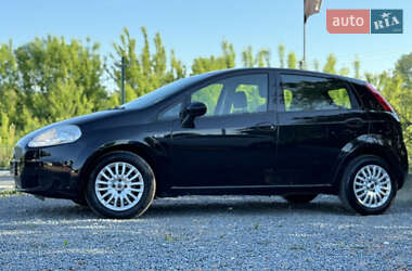 Хэтчбек Fiat Punto 2009 в 