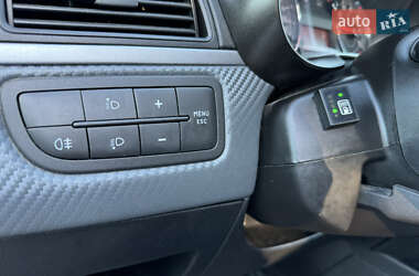 Хэтчбек Fiat Punto 2009 в 