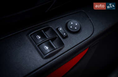 Хэтчбек Fiat Punto 2006 в 