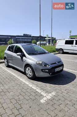 Хэтчбек Fiat Punto 2011 в Львове