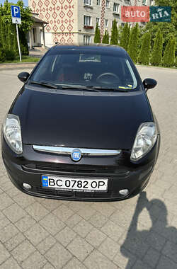 Хэтчбек Fiat Punto 2010 в 