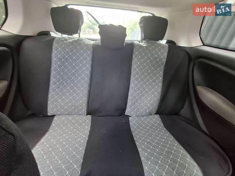Хэтчбек Fiat Punto 2007 в Львове