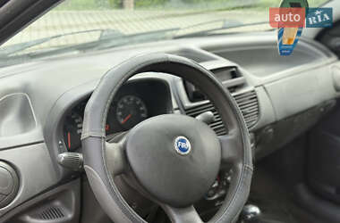 Хэтчбек Fiat Punto 2007 в 