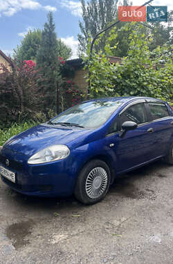 Хэтчбек Fiat Punto 2006 в 