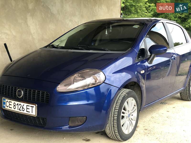 Хэтчбек Fiat Punto 2007 в Черновцах