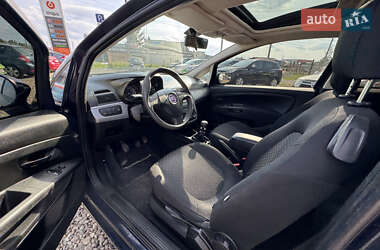 Хэтчбек Fiat Punto 2009 в 