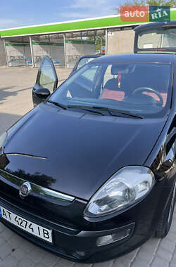 Хэтчбек Fiat Punto 2011 в Ивано-Франковске