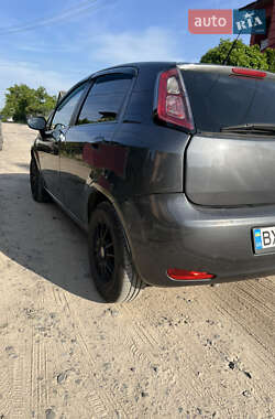 Хэтчбек Fiat Punto 2014 в 