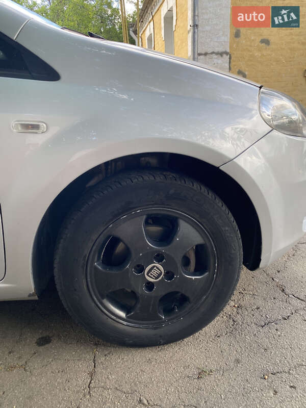 Хэтчбек Fiat Punto 2013 в Умани