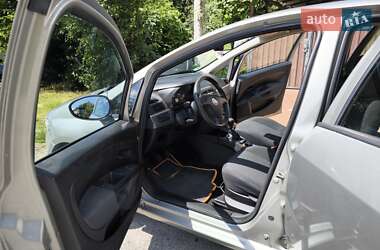 Хэтчбек Fiat Punto 2008 в 