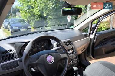 Хэтчбек Fiat Punto 2008 в 
