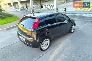 Хэтчбек Fiat Punto 2006 в 