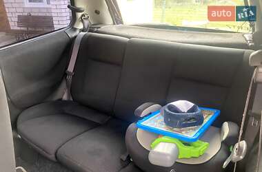 Хэтчбек Fiat Punto 2000 в 
