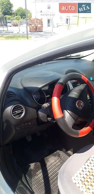 Хетчбек Fiat Punto 2013 в Бориславі