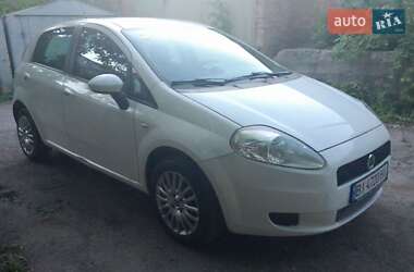 Хэтчбек Fiat Punto 2009 в Полтаве