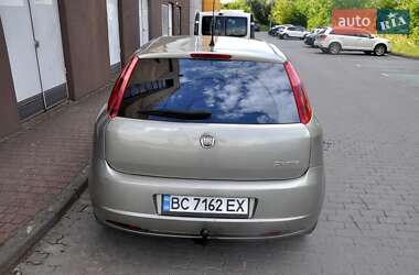 Хетчбек Fiat Punto 2007 в 