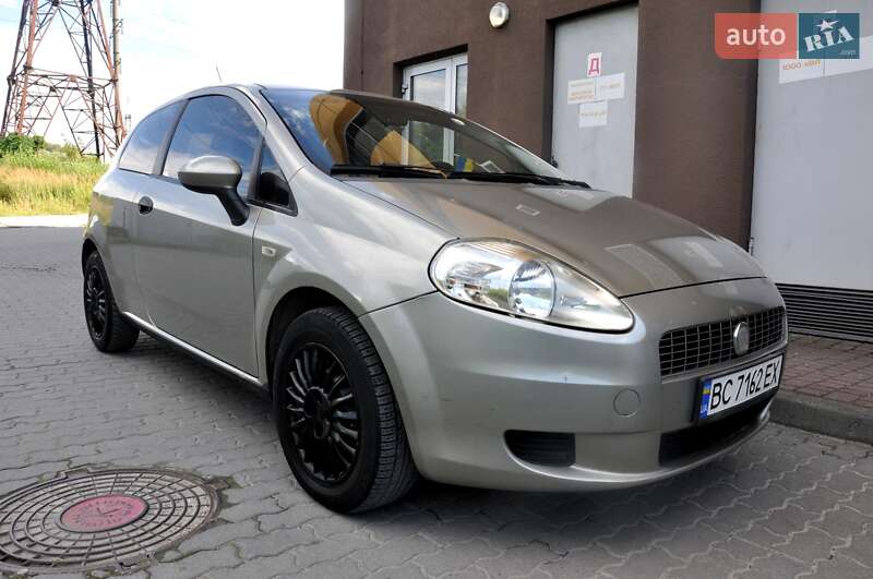 Хетчбек Fiat Punto 2007 в Львові