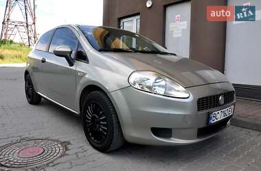 Хетчбек Fiat Punto 2007 в 