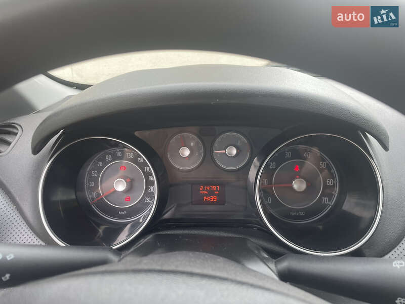 Хетчбек Fiat Punto 2010 в Львові
