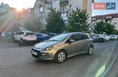 Хэтчбек Fiat Punto 2011 в 