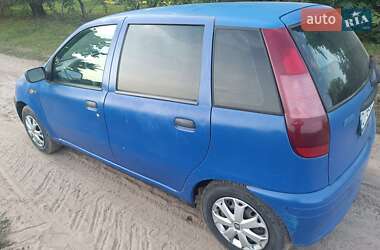 Хетчбек Fiat Punto 1995 в Володимирі