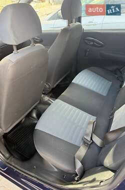Хэтчбек Fiat Punto 2008 в 