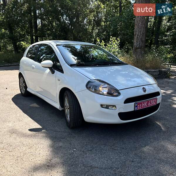 Хэтчбек Fiat Punto 2012 в Черкассах