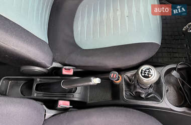 Хэтчбек Fiat Punto 2008 в 