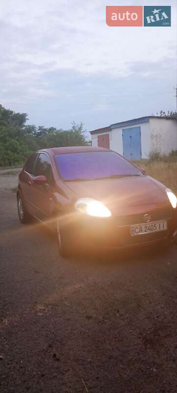 Хэтчбек Fiat Punto 2008 в Черкассах