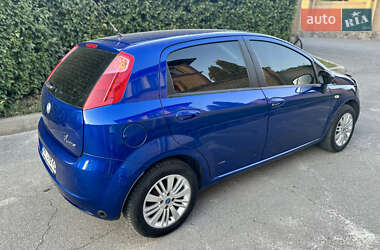 Хэтчбек Fiat Punto 2007 в 