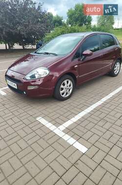 Хетчбек Fiat Punto 2013 в Києві