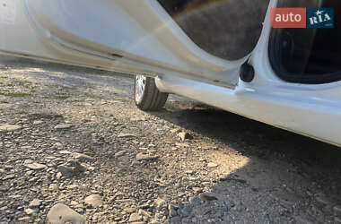 Хэтчбек Fiat Punto 2012 в 