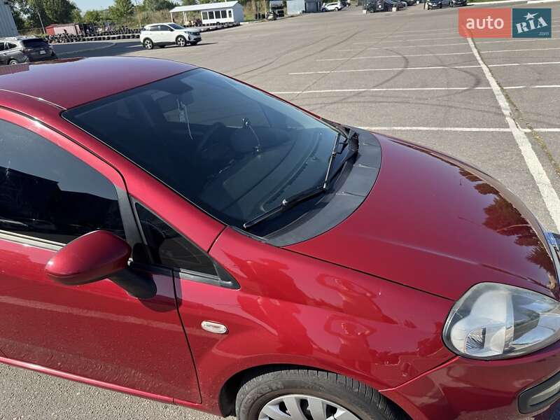 Хетчбек Fiat Punto 2011 в Кременчуці