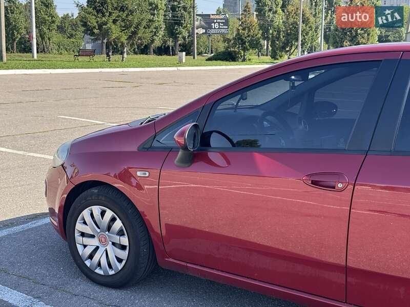Хетчбек Fiat Punto 2011 в Кременчуці