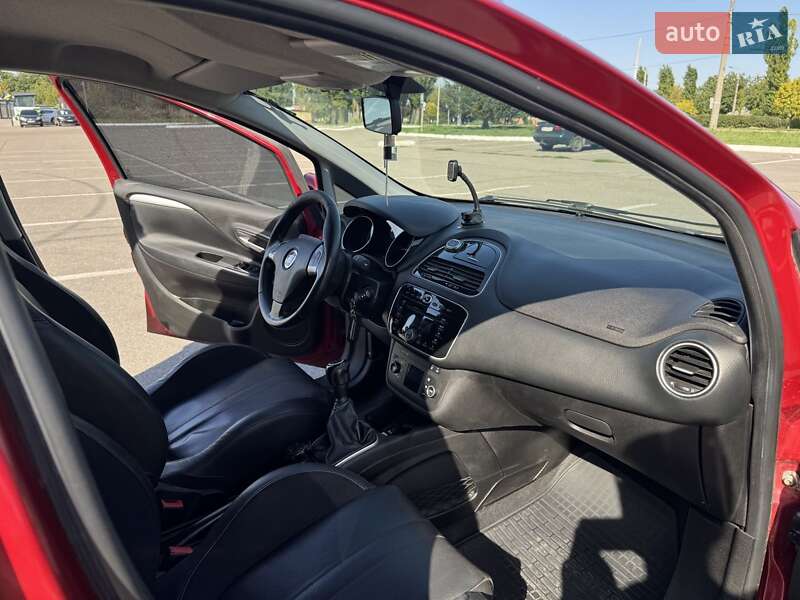 Хетчбек Fiat Punto 2011 в Кременчуці