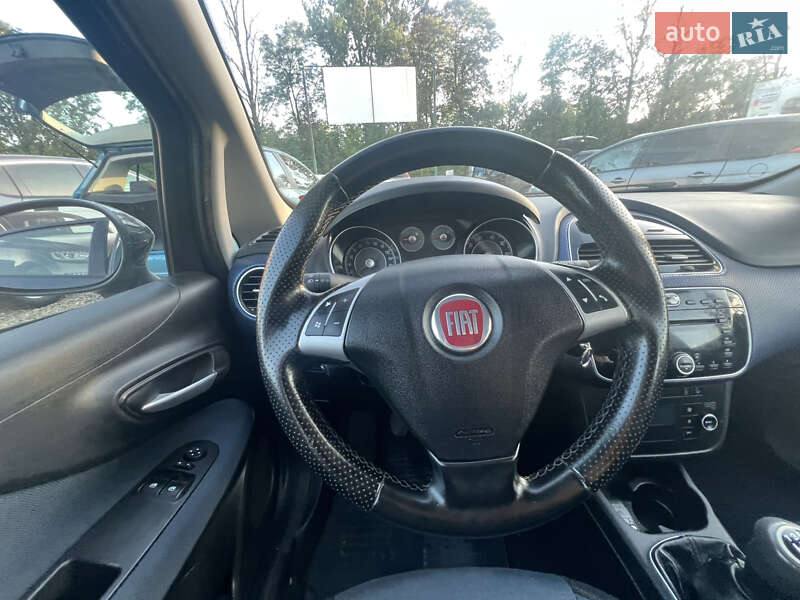 Хэтчбек Fiat Punto 2010 в Коломые