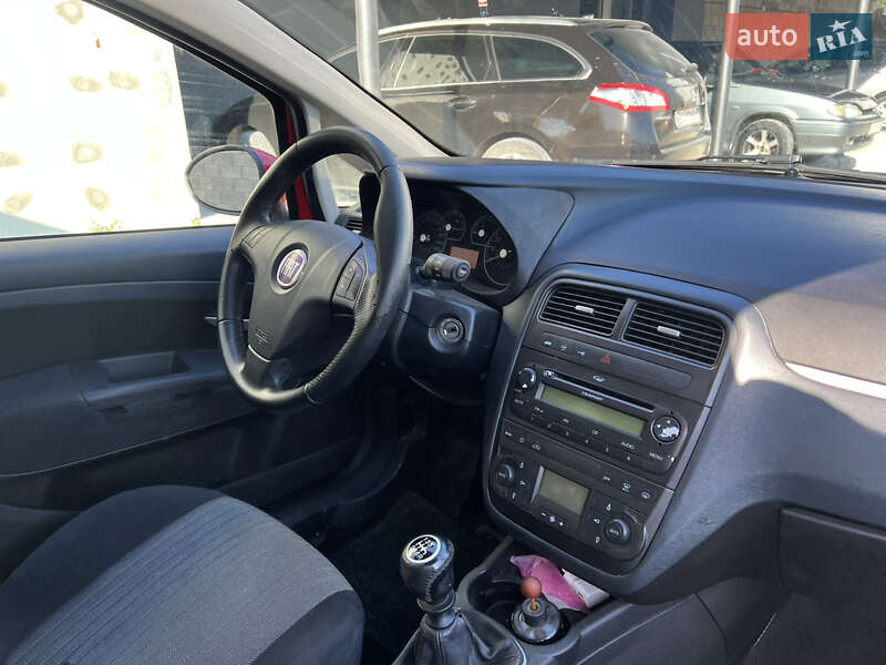 Хэтчбек Fiat Punto 2007 в Кременце