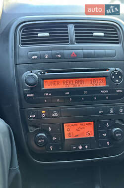 Хэтчбек Fiat Punto 2007 в 