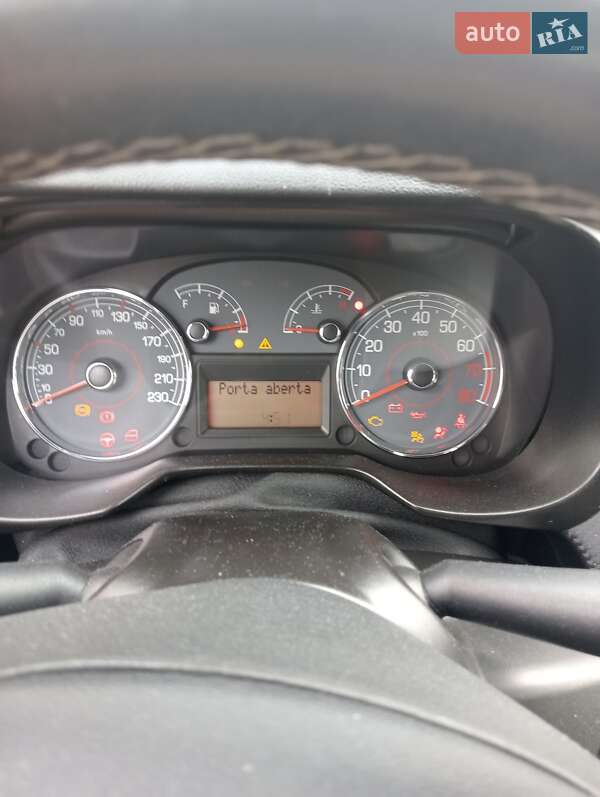 Хэтчбек Fiat Punto 2009 в Черкассах фото 6 Хэтчбек Fiat Punto 2009 в Черкассах