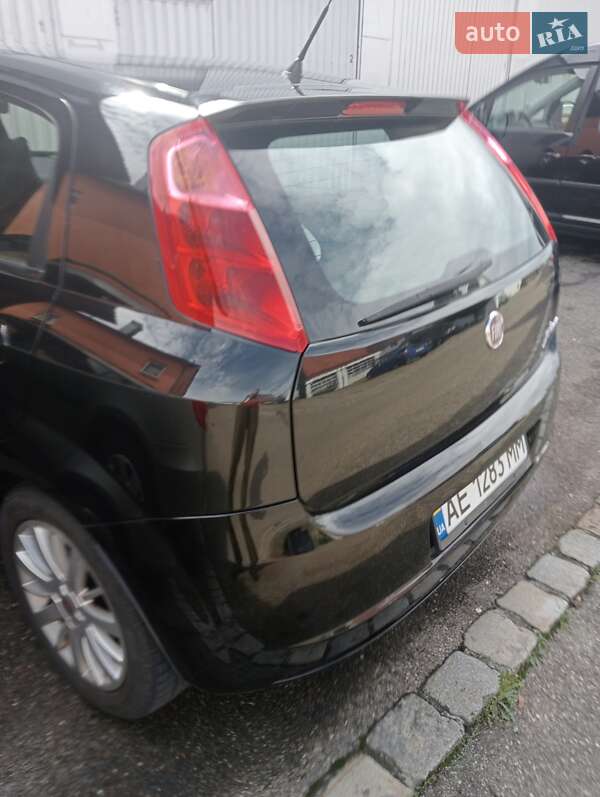 Хэтчбек Fiat Punto 2009 в Черкассах фото 17 Хэтчбек Fiat Punto 2009 в Черкассах