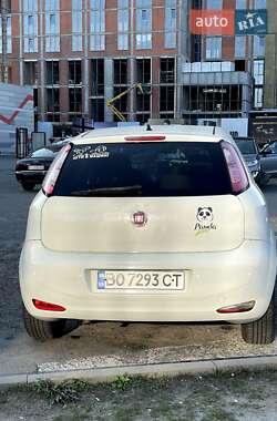Хэтчбек Fiat Punto 2013 в 