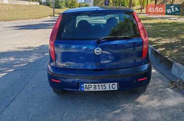 Хэтчбек Fiat Punto 2003 в 