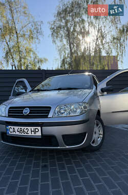 Хетчбек Fiat Punto 2005 в Черкасах