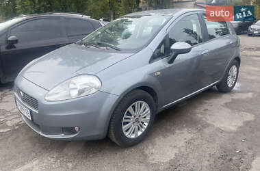 Хэтчбек Fiat Punto 2008 в Киеве