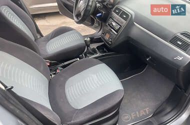 Хэтчбек Fiat Punto 2008 в 