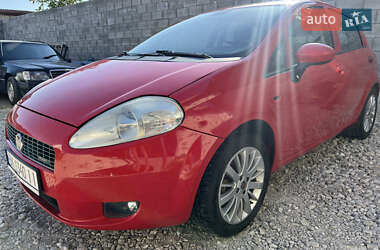 Хэтчбек Fiat Punto 2007 в 