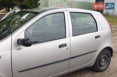 Хетчбек Fiat Punto 2006 в 