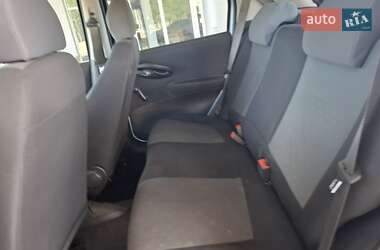 Хэтчбек Fiat Punto 2007 в 