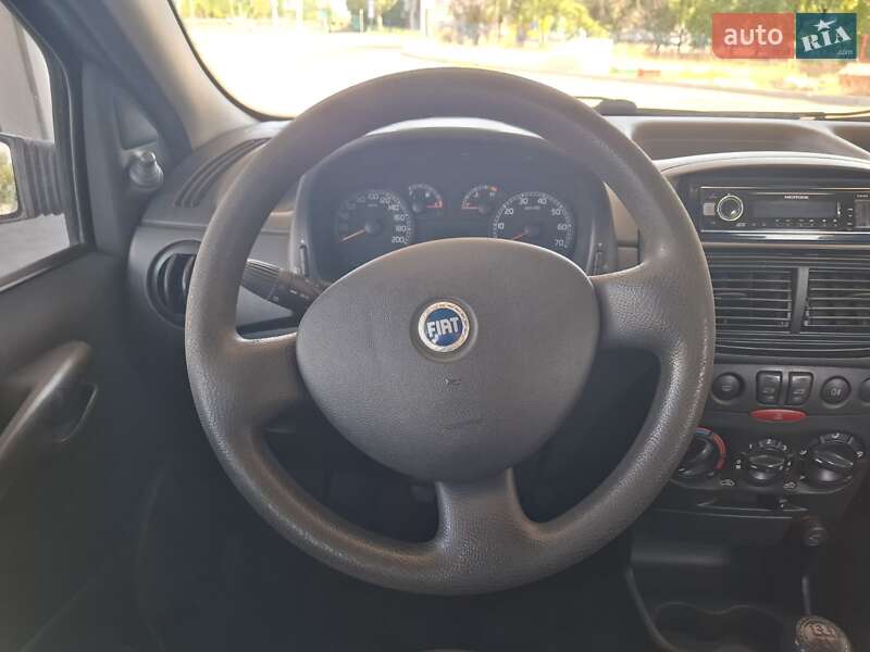 Хэтчбек Fiat Punto 2007 в Николаеве
