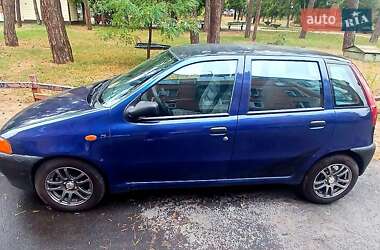 Хэтчбек Fiat Punto 1999 в Киеве